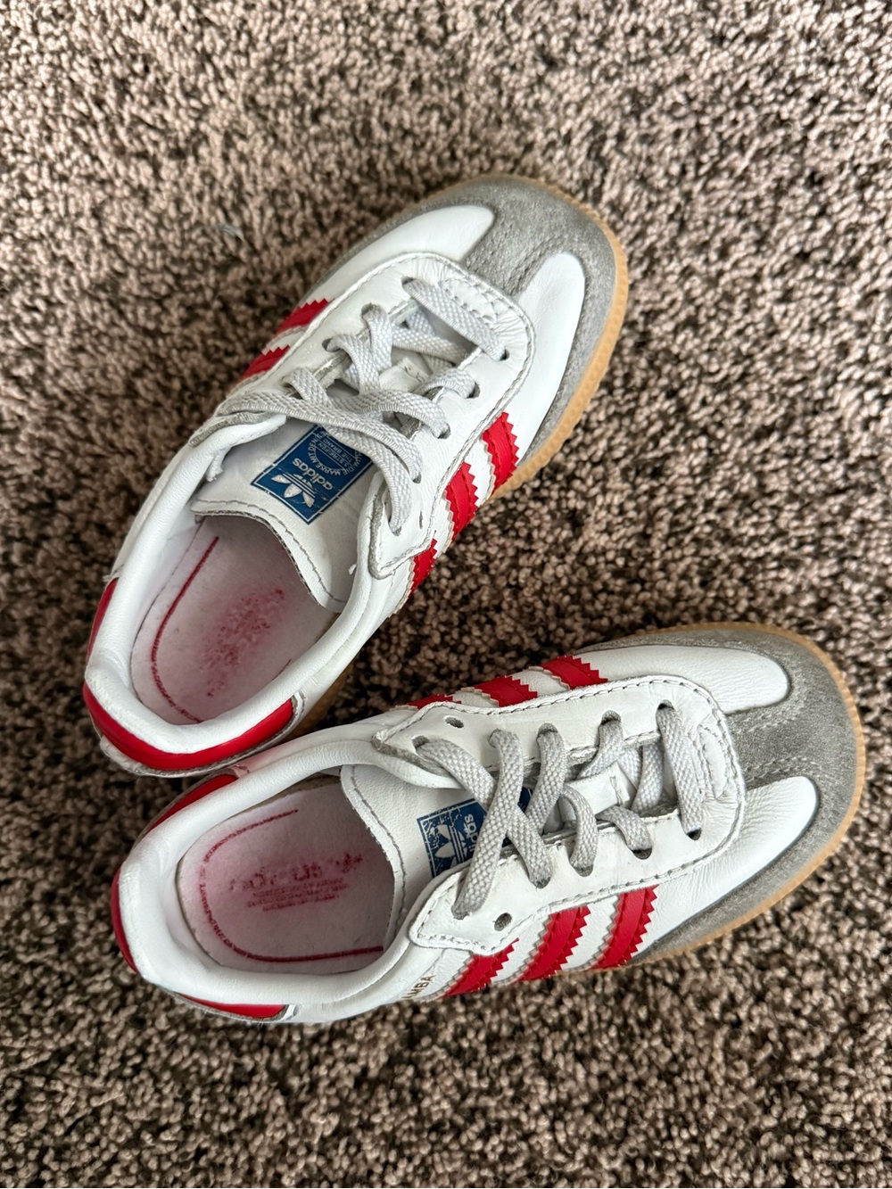 Adidas Kids White & Red Samba size 7 Leather Sneakers